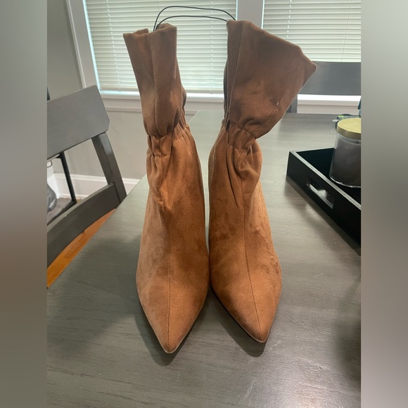 Express Camel color Bootie - Picture 3 of 8